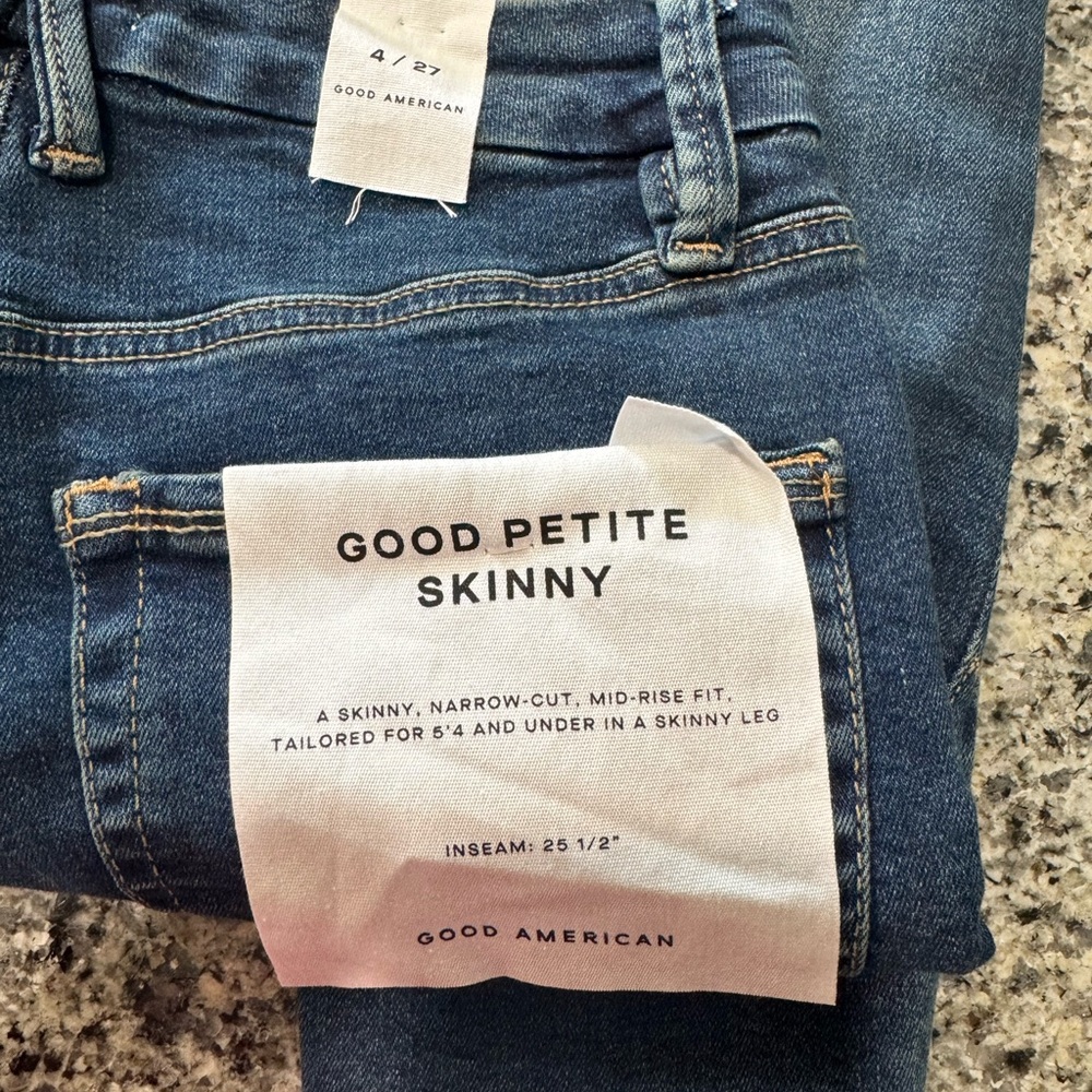 Good American Petite Skinny Jeans in Classic Blue 27/4 Petite NWT